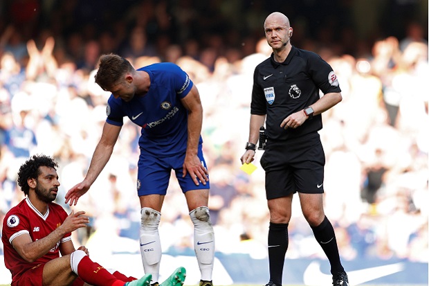Gara-gara Diving, Salah...