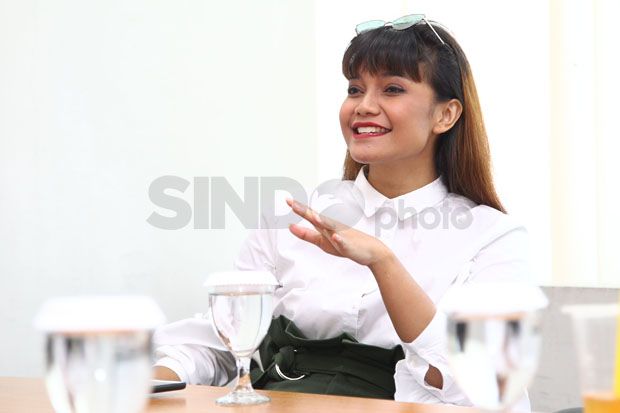 Sibuk Urusi Bisnis,...