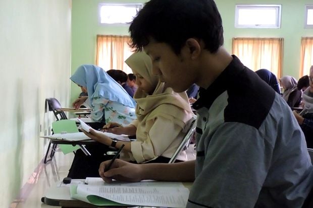 Jalur SNMPTN, Undip...