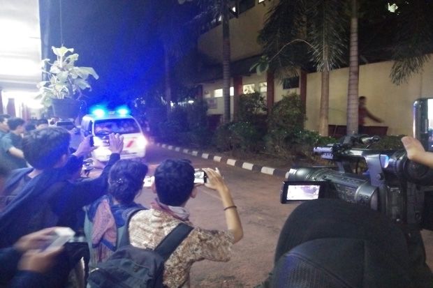 Jenazah Korban Bentrok...