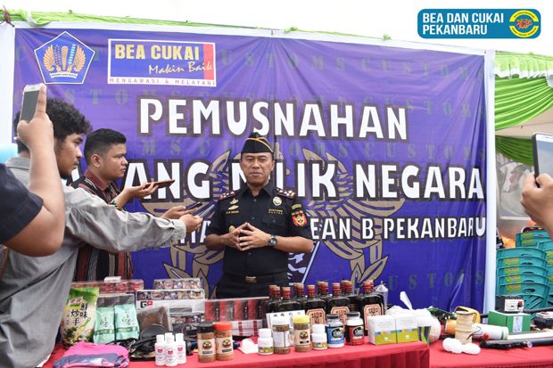 Bea Cukai Pekanbaru...