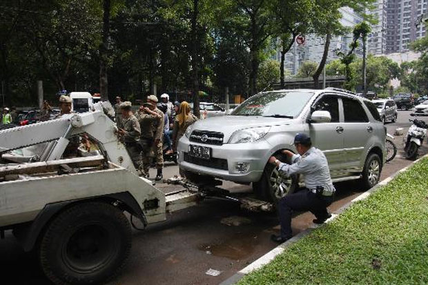 Puluhan Ribu Kendaraan...