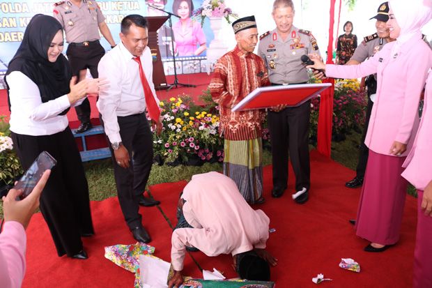 Sujud Syukur, 2 Penjaga...