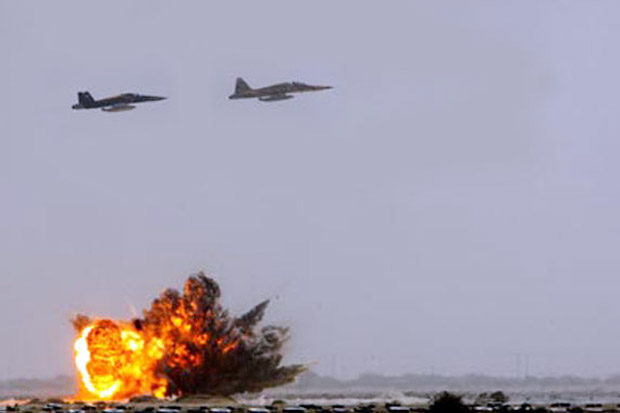 Israel Bombardir Suriah:...