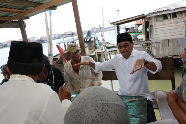 Djarot Janjikan Seluruh...