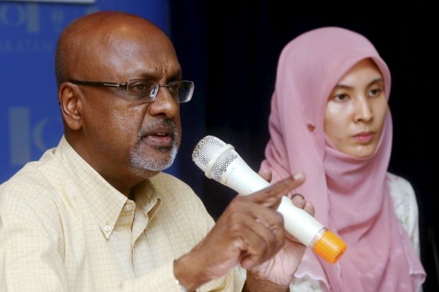 Mahathir Menang Pemilu,...