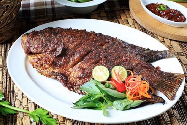 Pedas Legit Ikan Bakar...