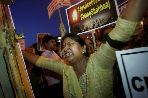 Gadis India Ini Jadi...