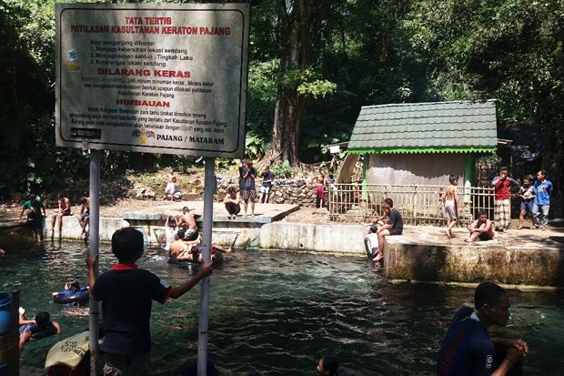 Sendang Senjoyo, Tempat...
