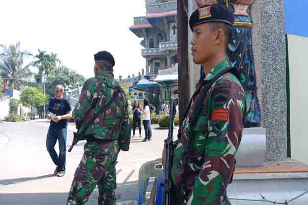 Pascaledakan Bom Surabaya,...