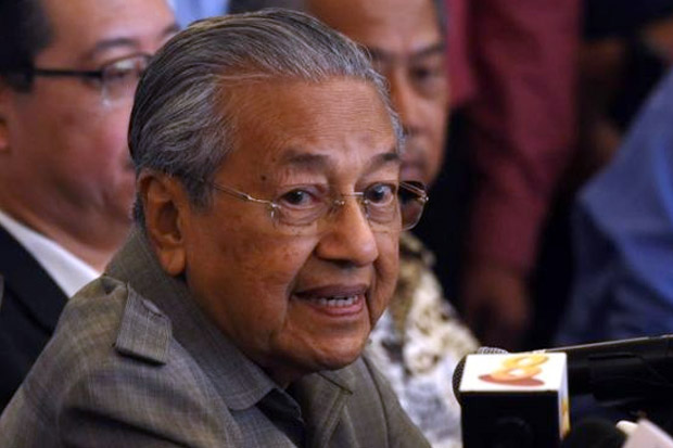 Mahathir: Saya Jadi...