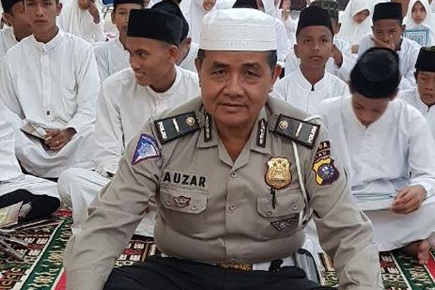 Ipda Auzar, Polisi yang...