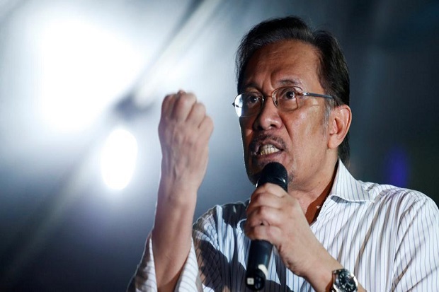 Hari Ini, Anwar Ibrahim...