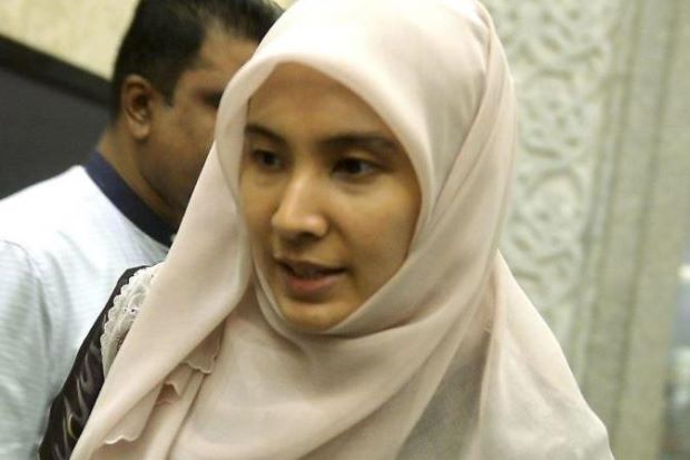 Nurul Izzah: Tsunami...