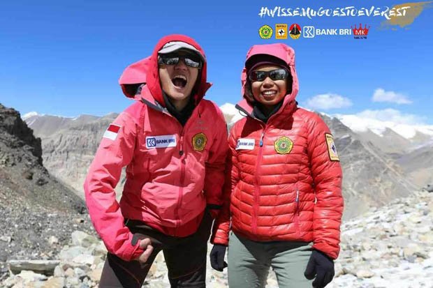 Merah Putih di Puncak...