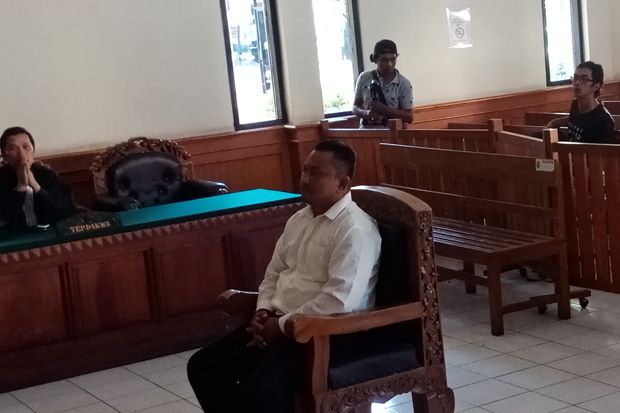 Mantan Wakil Ketua DPRD...
