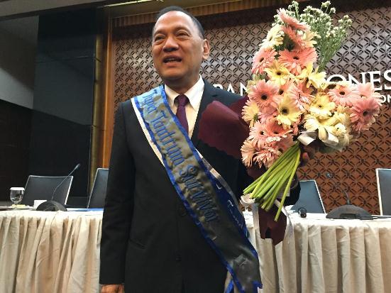 RDG Terakhir, Gubernur...