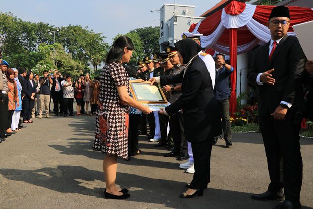 Istri Korban Bom Surabaya...