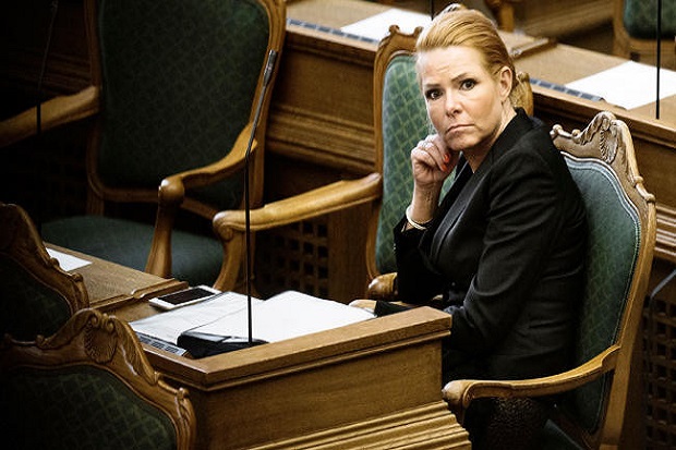 Menteri Denmark Bilang...
