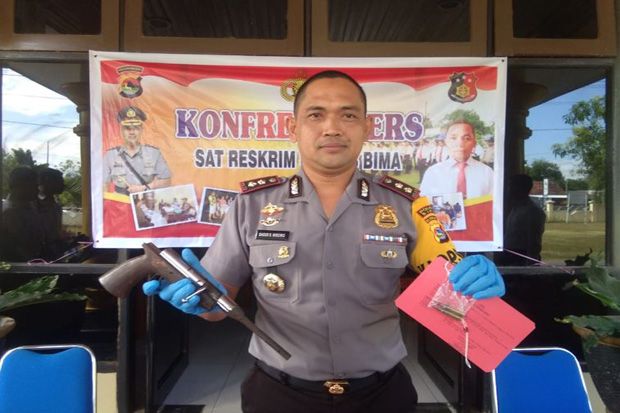 Polres Bima Gerebek...
