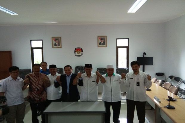 KPU Tuntut Paslon Jaga...