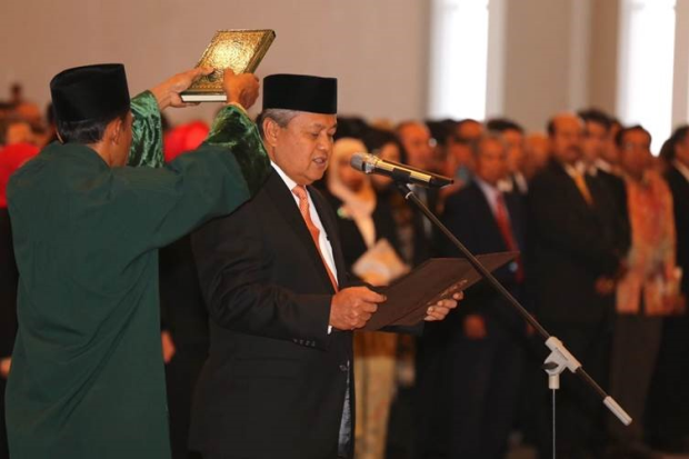 Sah! Perry Warjiyo Gantikan...