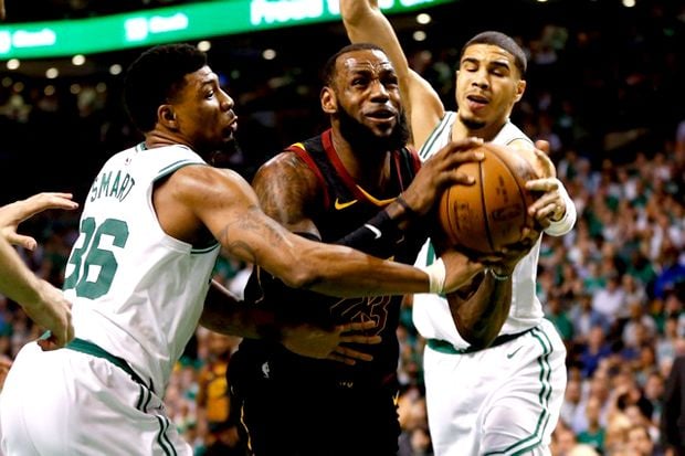 Lebron James Gagal Selamatkan...