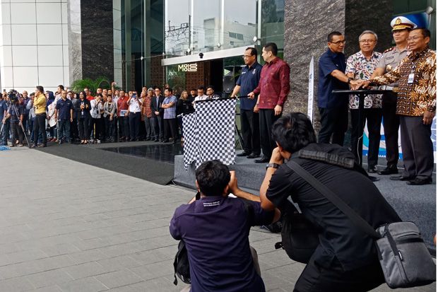 Polisi Minta Media Berkolaborasi...