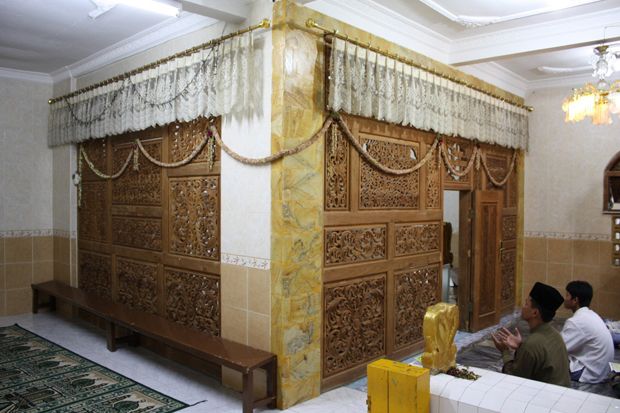 Nyai Ageng Pinatih,...