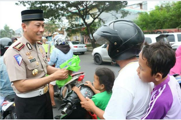 Tekan Angka Kecelakaan,...