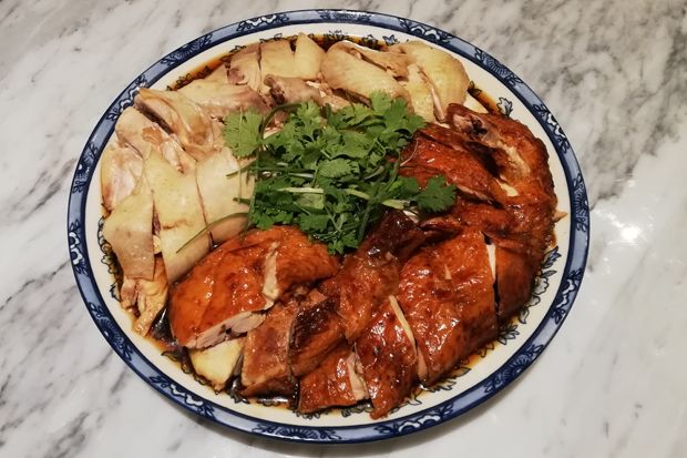 Berbuka Puasa dengan...