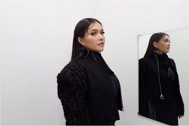 Denada Senang Ajak Anak...
