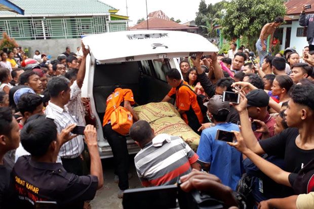 Perempuan Muda Ditemukan...