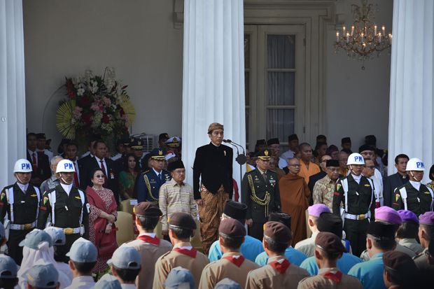 Jokowi Ajak Perkuat...