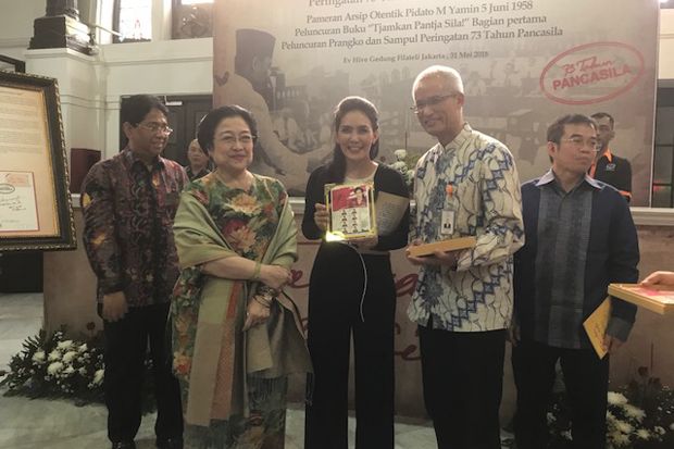 Ketika Megawati Kenang...