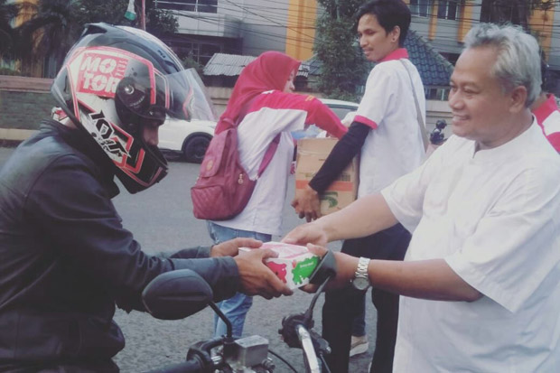 Perindo Jakut Bagikan...