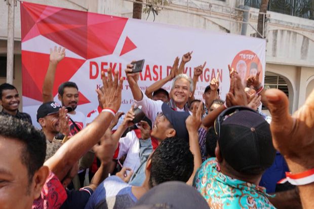 Warga Eks Timor Timur...