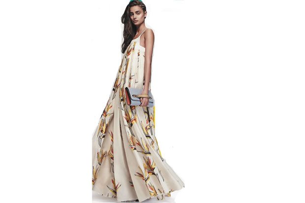 Taylor Hill, dari Model...