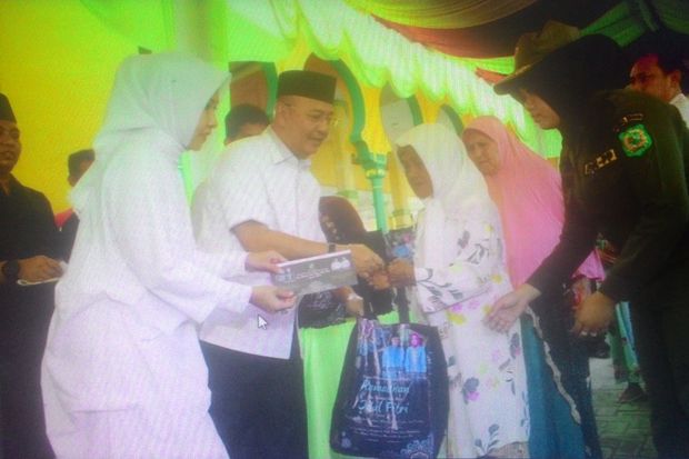 Zakat Pemko Medan Disalurkan...