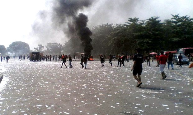 Kronologi Bentrok Suporter...