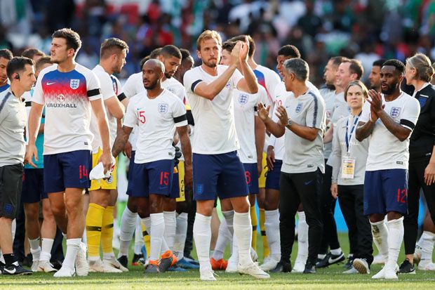 Inggris Kian Matang,...