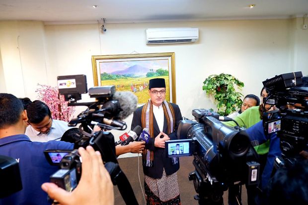 Perusak Baliho Capres...
