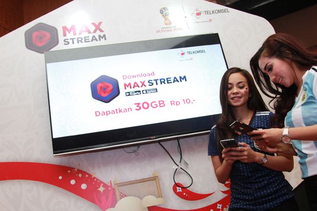 Telkomsel Sajikan Piala...