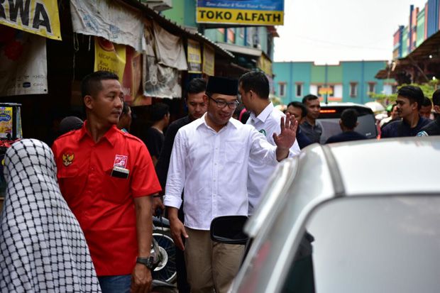 Warga Cileungsi Keluhkan...