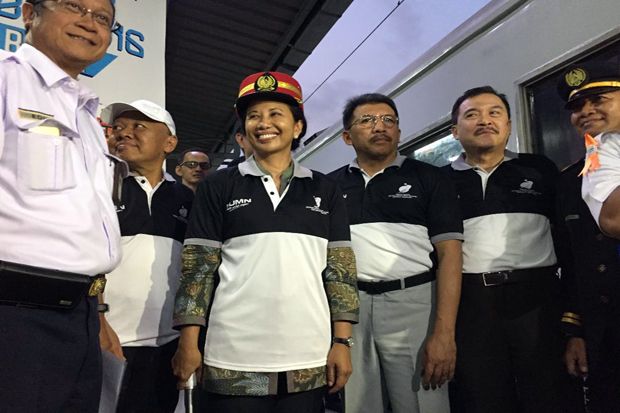 Rini Lepas Keberangkatan...