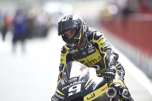 Lorenzo Lapangkan Jalan...