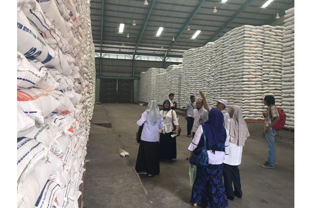 Jelang Lebaran, Harga...