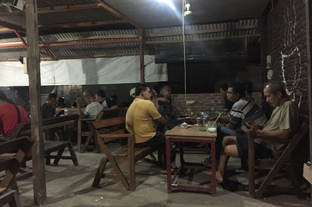 Bukan Sekadar Cangkrukan,...