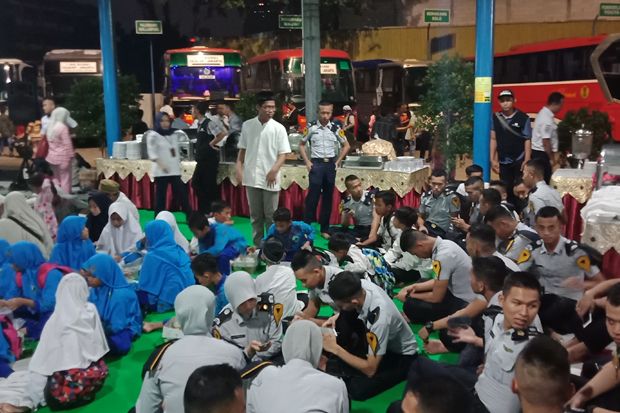 Mudahkan Para Pemudik,...