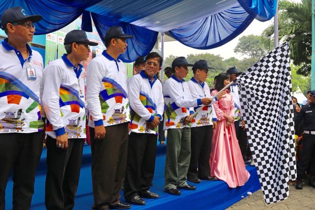 BKKBN Berangkatkan Ratusan...